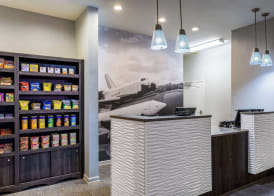 La Quinta by Wyndham Huntsville Airport Madison 5