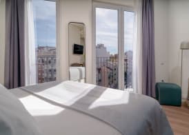 Limehome Valencia Carrer de Sant Jacint 3