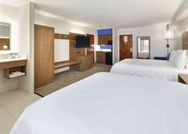 Holiday Inn Express & Suites IRVING CONV CTR - LAS COLINAS by IHG 4
