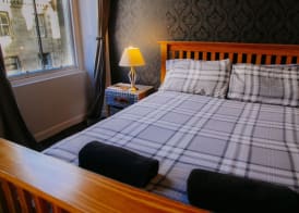 Edinburgh Backpackers - over 18s only 3