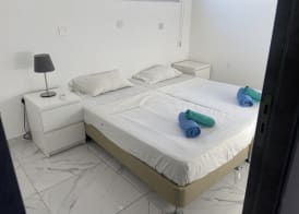 Nissi Avenue Suites 2