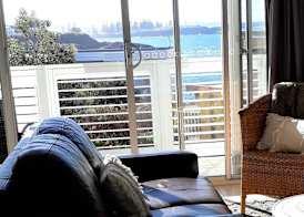 Shutters by the Sea-Ocean View Retreat-Waterfront-Private 3