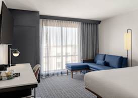 Courtyard by Marriott Milwaukee Brookfield at Poplar Creek 2