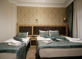 Blue Tuana Hotel Old City 4