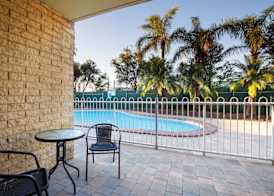 Nightcap at Kawana Waters Hotel 4