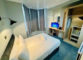 The Kirkdale Hotel 3