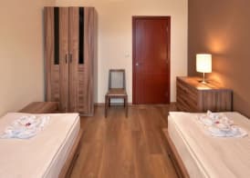 Apart Hotel Golden Line 4