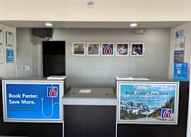 Motel 6 Visalia, CA 5