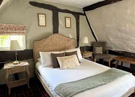 Thatched Cottage Hotel 2