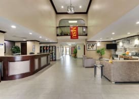 Best Western Plus University Inn & Suites 2