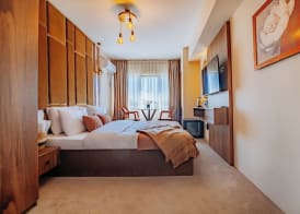 Ali Khan Hotel 5
