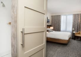Hotel Madison & Shenandoah Conference Ctr. 3