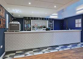 Travelodge Maidenhead Central 3