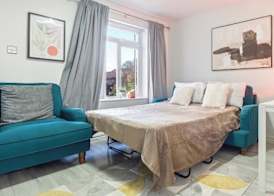 1 Bedroom Apartment Sleeps 4, Free Parking, Tv 3