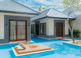 Luxotic Private Villa and Resort 5