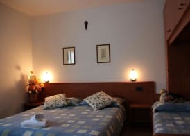 Albergo Bucaneve 4