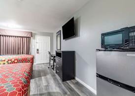 Prestige Inn 4