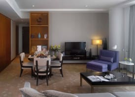InterContinental Hotels RESIDENCE SUITES DUBAI F.C by IHG 3