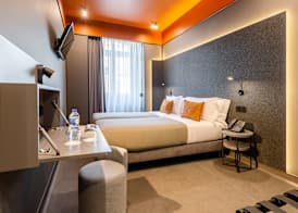 LX Arch Hotel 2