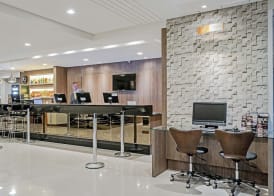 Slim Hotel Curitiba Av das Torres 3