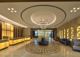 Grand Swiss-Belhotel Waterfront Seef 2