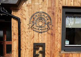 Eriskay Guest House and Aviemore Glamping 5