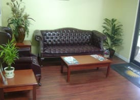 Days Inn by Wyndham Marietta White Water 4