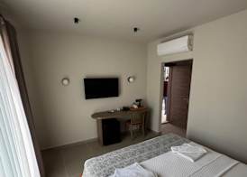 Magic Tulip Beach Hotel 3