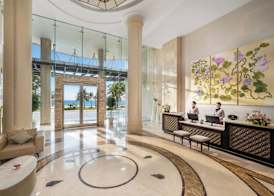 Holiday Beach Hotel Danang 2