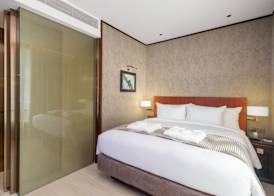 SILQ Hotel & Residence 5