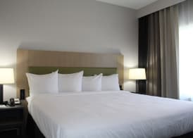 Country Inn & Suites by Radisson, Seattle-Bothell, WA 5