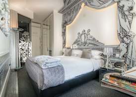 Teatro Boutique Rooms & Suites 4