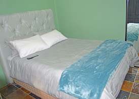 Lake Sands Manor 4