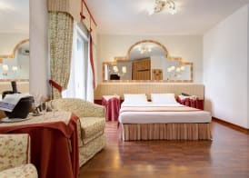 Hotel Cavalieri Palace & Suites 4