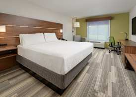 Holiday Inn Express & Suites TULLAHOMA by IHG 5