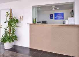 Americas Best Value Inn Clute 2