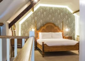 Rising Sun Hotel 2