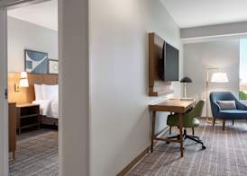 Staybridge Suites Detroit North - Royal Oak by IHG 4