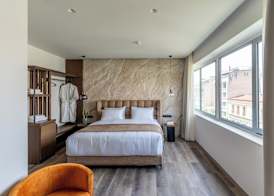 Athens Design Suites 4