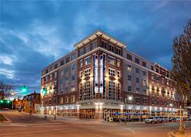 Hampton Inn Portland Downtown - Waterfront 3