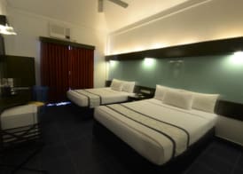 Microtel by Wyndham Puerto Princesa 5