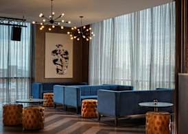 DoubleTree by Hilton Hull 4