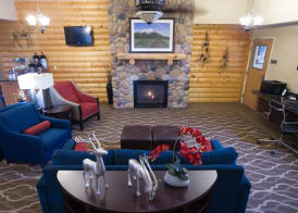 Comfort Suites Anchorage International Airport 4