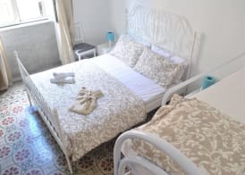 Sunrise Hostel & Rooms 3