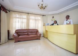 Tiptone Hotel 3