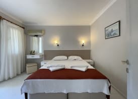 Sun Beach Villas 3