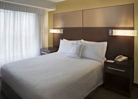 Cambridge Suites Mississauga 3