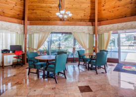 Super 8 by Wyndham North Palm Beach 5