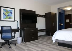 Holiday Inn Express & Suites EL DORADO HILLS by IHG 2