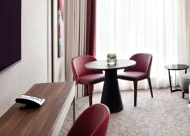 Mövenpick Hotel Apartments Downtown Dubai 5